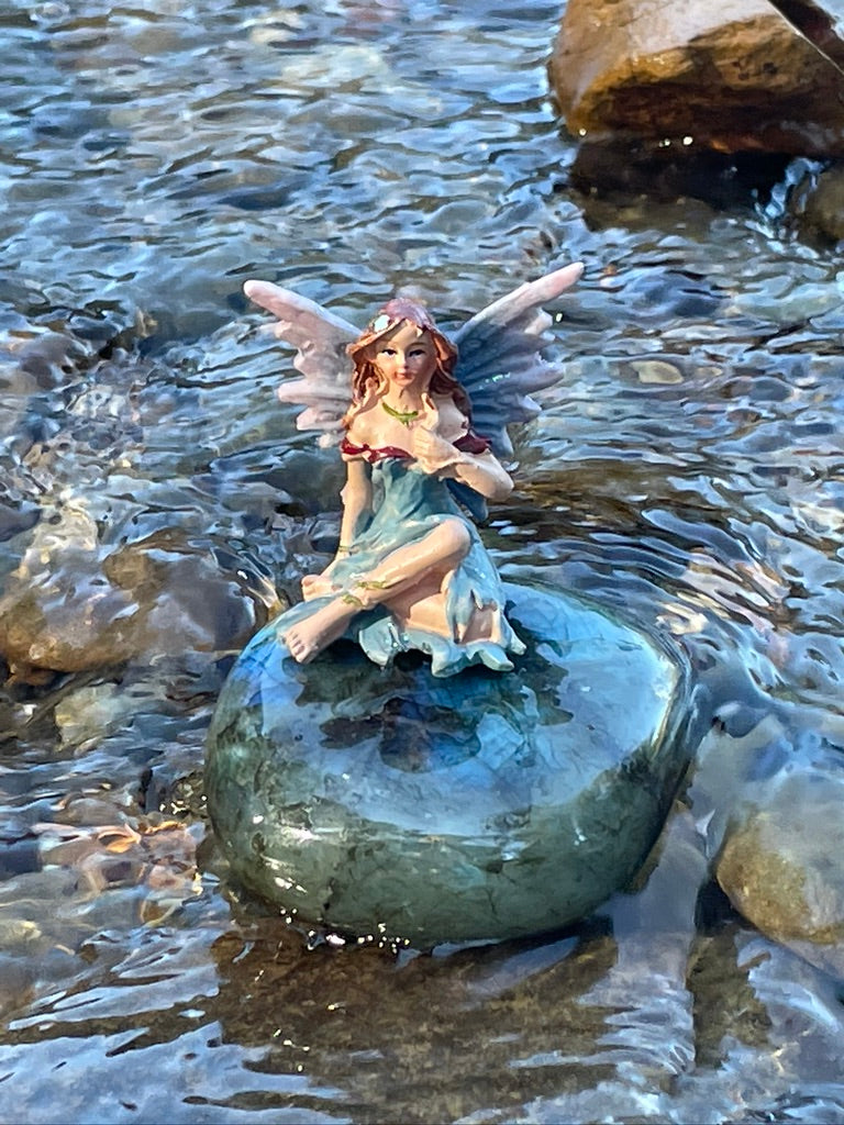 Labradorite a stone of magic