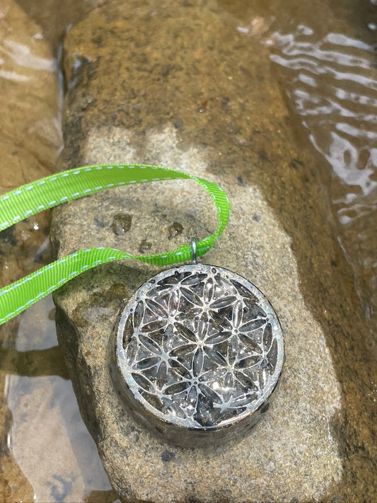 flower of life spiritual awakening orgone pendant