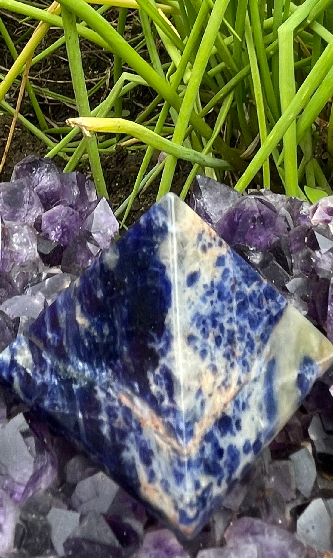 Sodalite Pyramid