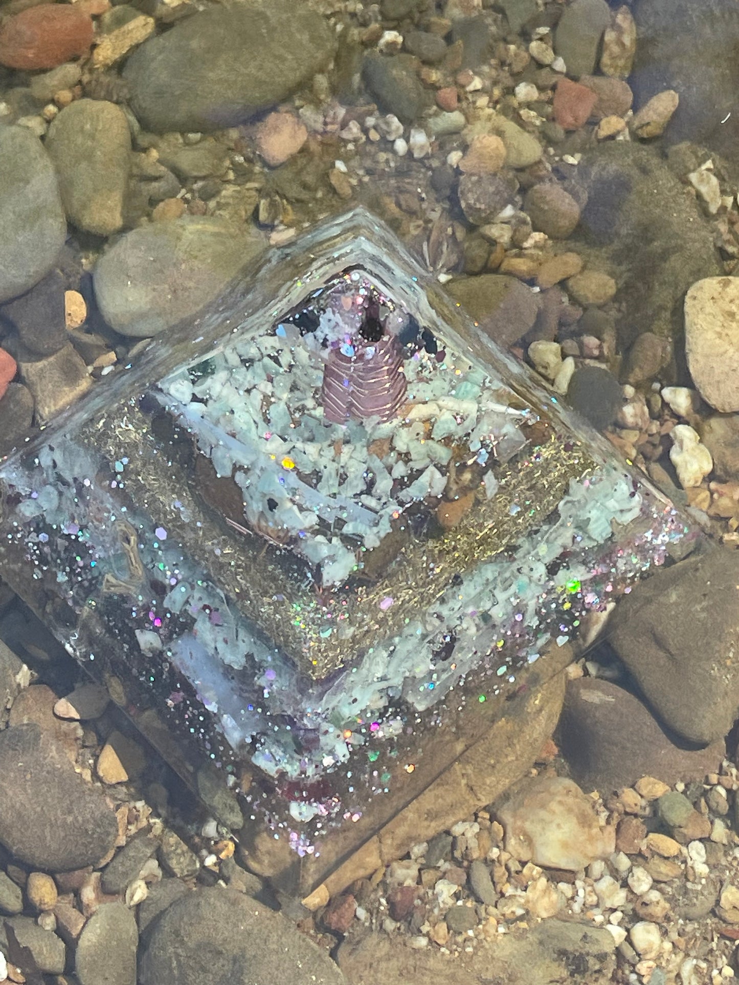 Fairie Atlantis magic pyramid Orgonite