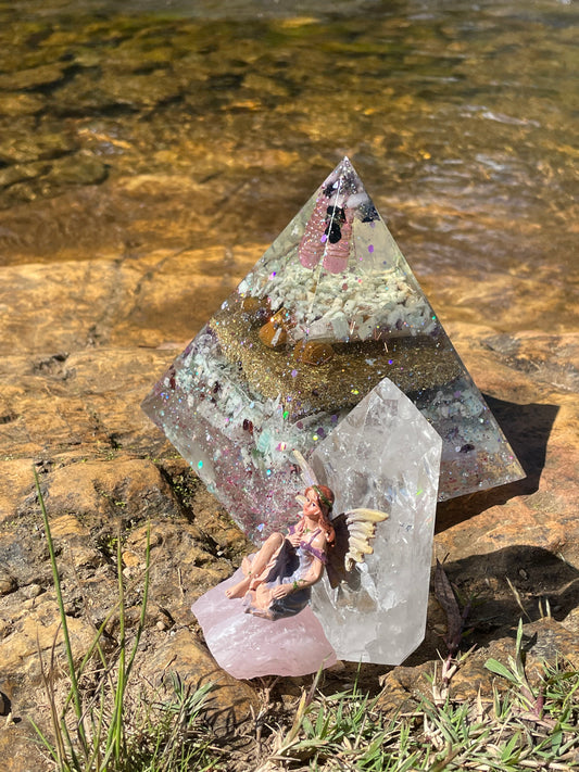 Fairie Atlantis magic pyramid Orgonite